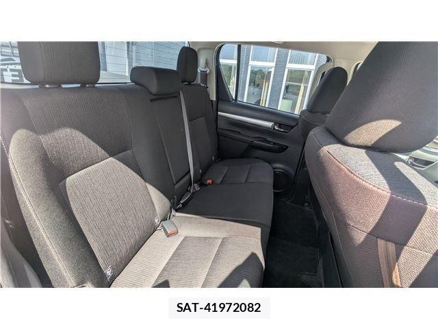 Toyota HILUX 2020-01 6612252-12
