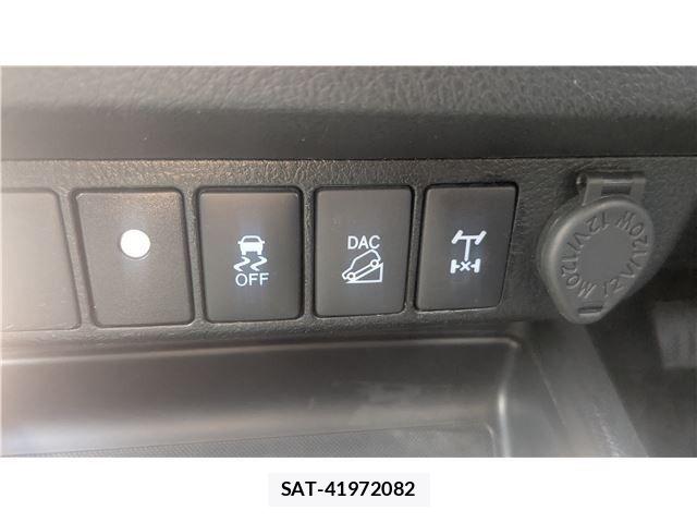 Toyota HILUX 2020-01 6612252-18