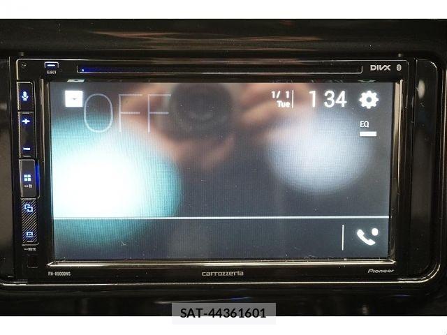 Toyota HILUX 2021-01 6612244-14
