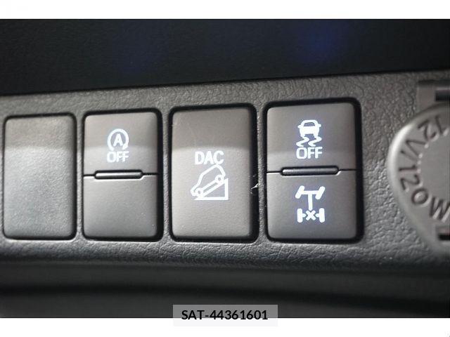Toyota HILUX 2021-01 6612244-19