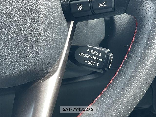 Toyota HILUX 2023-06 6716302-24