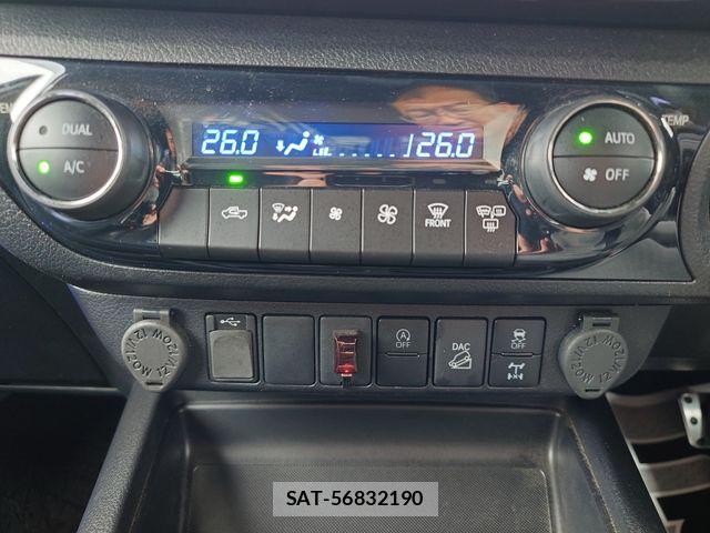 Toyota HILUX 2022-05 6716309-15
