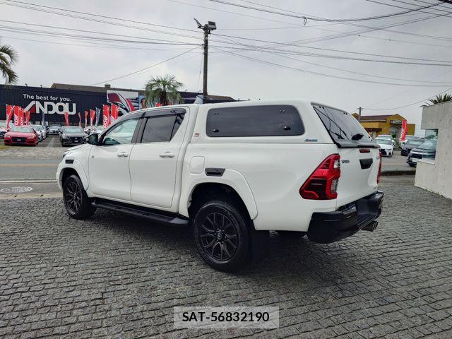 Toyota HILUX 2022-05 6716309-3