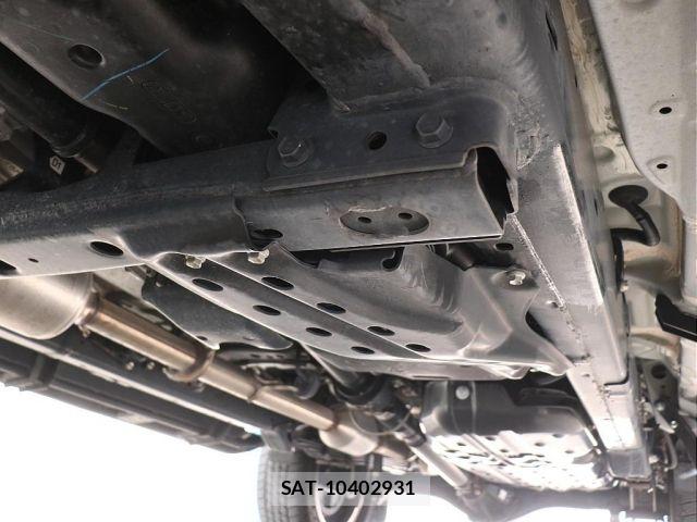 Toyota HILUX 2022-01 6751871-10