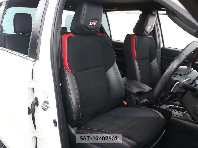 Toyota HILUX 2022-01 6751871-5