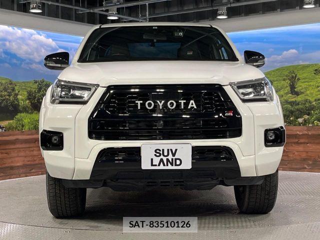 Toyota HILUX 2023-06 6751872-13
