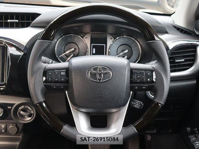 Toyota HILUX 2021-01 6791087-16
