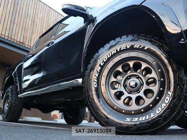 Toyota HILUX 2021-01 6791087-5