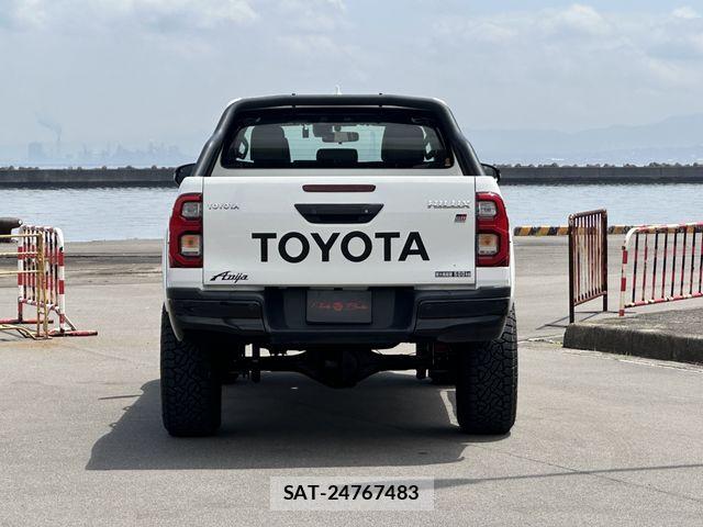 Toyota HILUX 2022-12 6791092-22