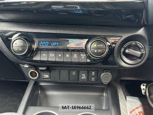 Toyota HILUX 2024-04 6906203-12