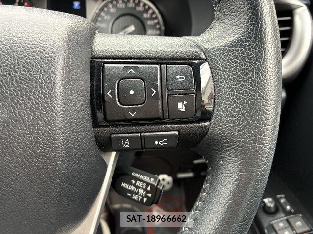 Toyota HILUX 2024-04 6906203-15