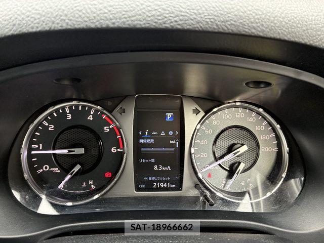 Toyota HILUX 2024-04 6906203-19