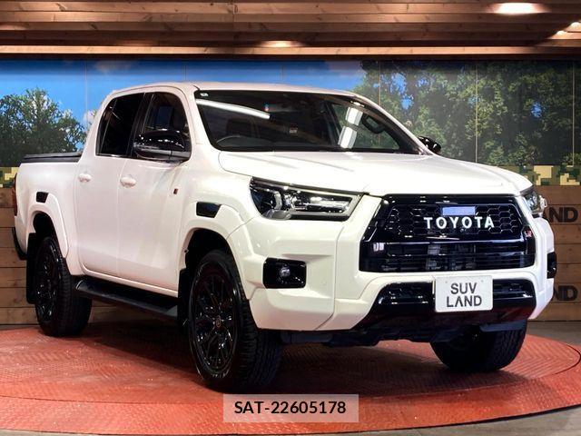 Toyota HILUX 2023-04 6994100-15