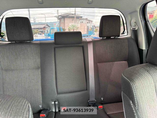 Toyota HILUX 2018-10 6994116-14
