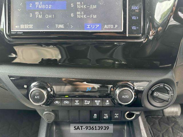 Toyota HILUX 2018-10 6994116-18