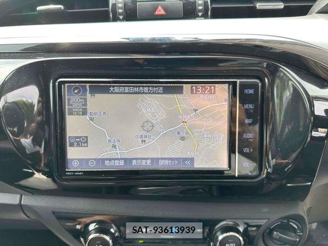Toyota HILUX 2018-10 6994116-19