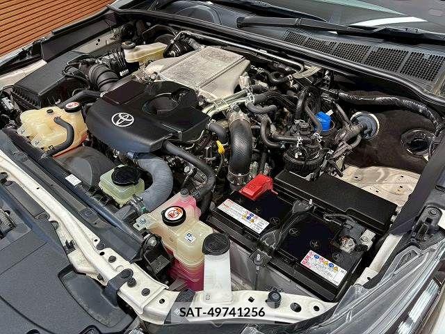 Toyota HILUX 2023-04 6994130-12