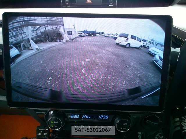 Toyota HILUX 2021-10 7020602-18
