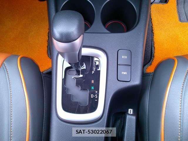 Toyota HILUX 2021-10 7020602-29