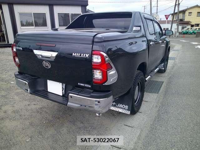 Toyota HILUX 2021-10 7020602-3