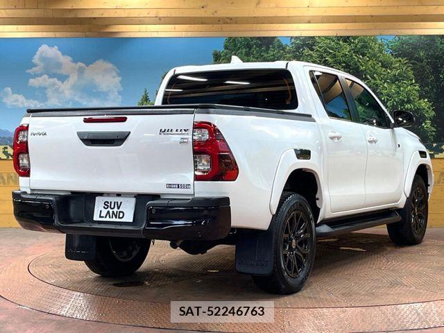 Toyota HILUX 2023-09 7020599-16