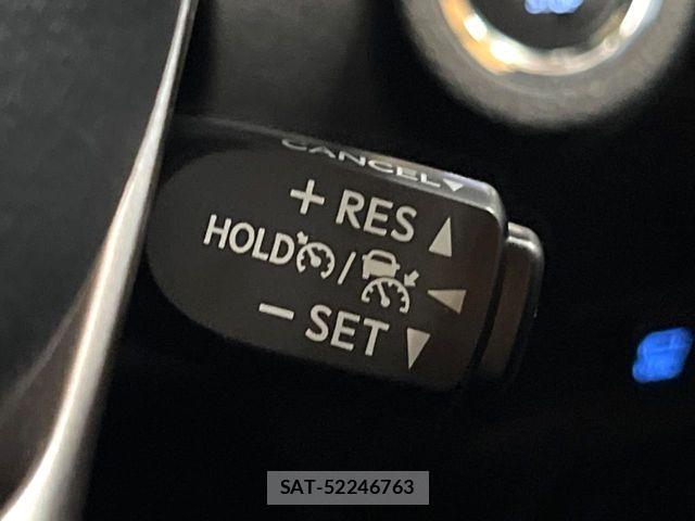 Toyota HILUX 2023-09 7020599-5