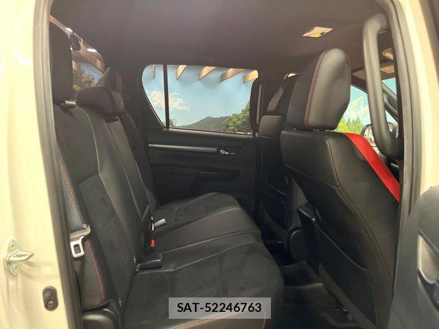 Toyota HILUX 2023-09 7020599-8