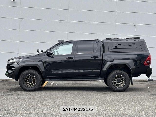 Toyota HILUX 2023-09 7058831-14