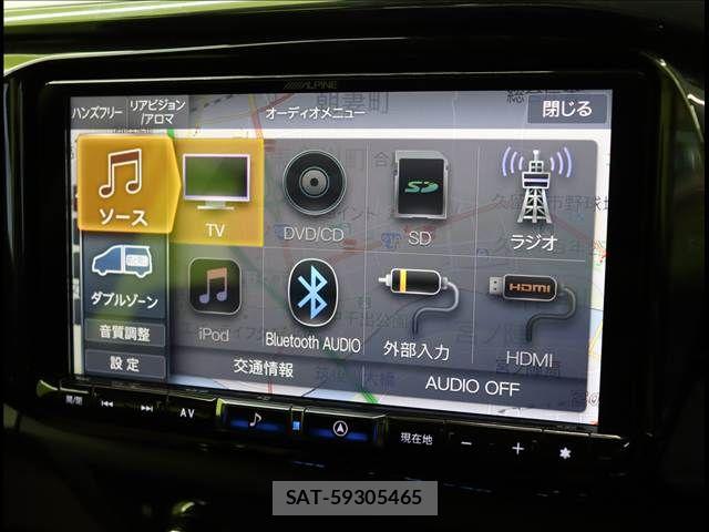 Toyota HILUX 2021-08 7058833-4