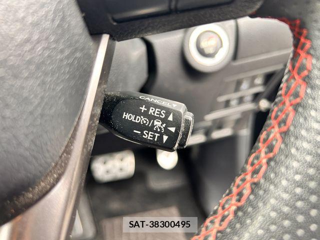 Toyota HILUX 2022-06 7058837-11