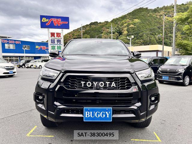 Toyota HILUX 2022-06 7058837-29