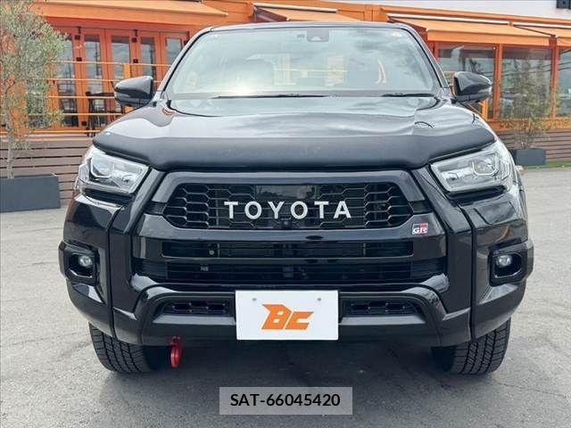 Toyota HILUX 2023-10 7219534-8