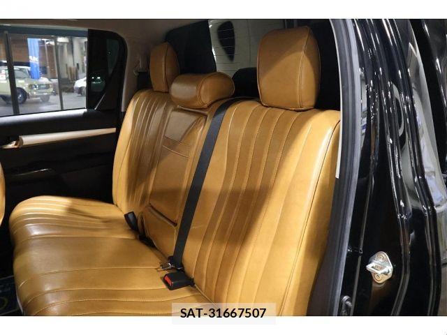 Toyota HILUX 2021-01 7219520-8