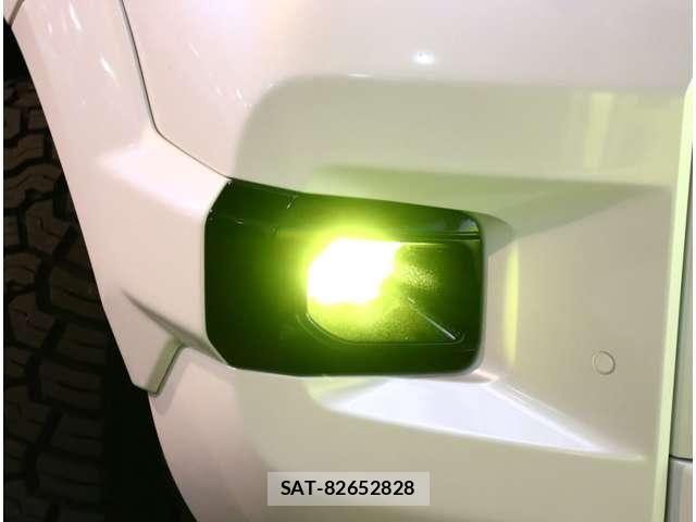 Toyota HILUX 2024-11 7219533-20