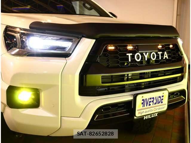 Toyota HILUX 2024-11 7219533-21