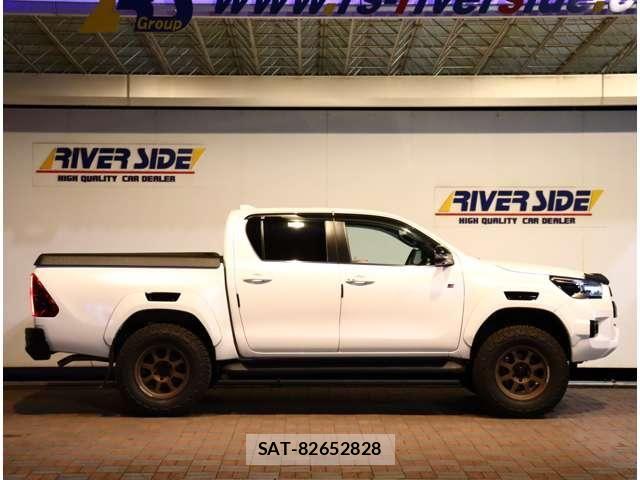 Toyota HILUX 2024-11 7219533-4