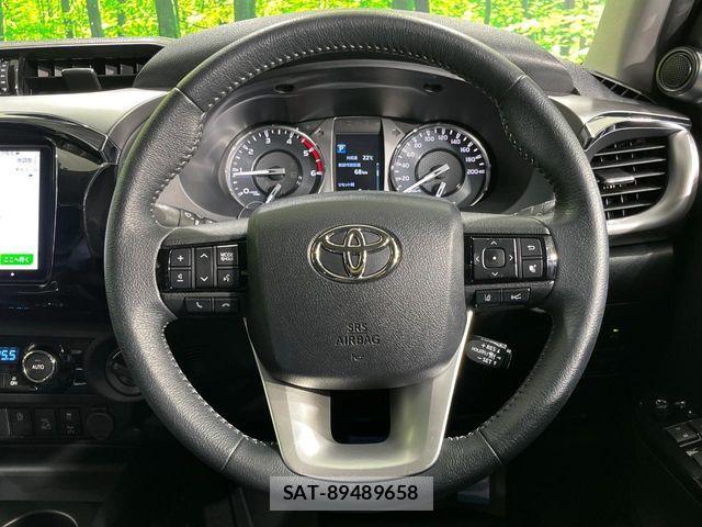 Toyota HILUX 2021-06 7219518-12