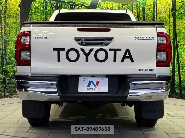 Toyota HILUX 2021-06 7219518-14