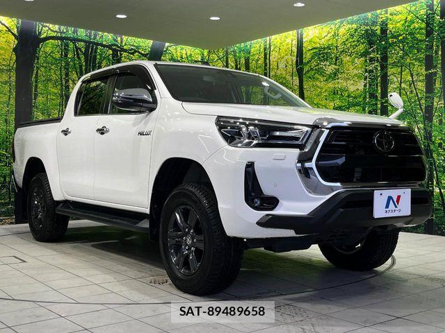 Toyota HILUX 2021-06 7219518-15