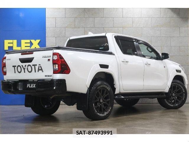 Toyota HILUX 2024-01 7219530-2