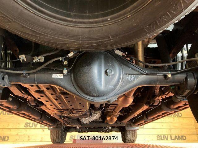 Toyota HILUX 2023-09 7219525-18