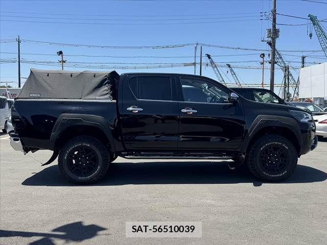 Toyota HILUX 2020-11 7219516-11