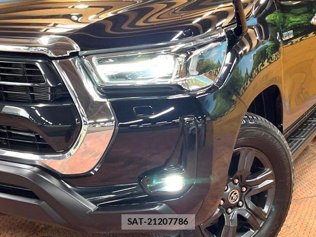 Toyota HILUX 2023-01 7219524-11