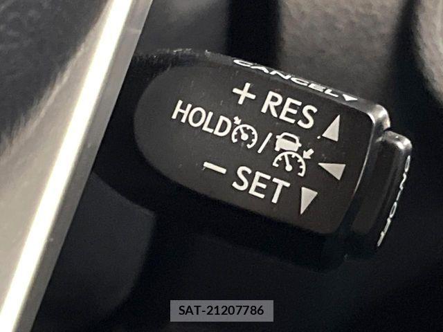 Toyota HILUX 2023-01 7219524-4