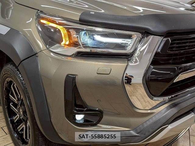 Toyota HILUX 2021-02 7251024-18