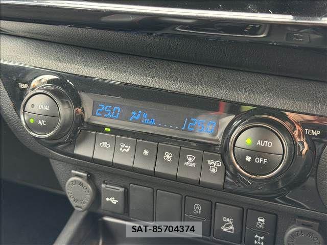 Toyota HILUX 2024-02 7251022-12