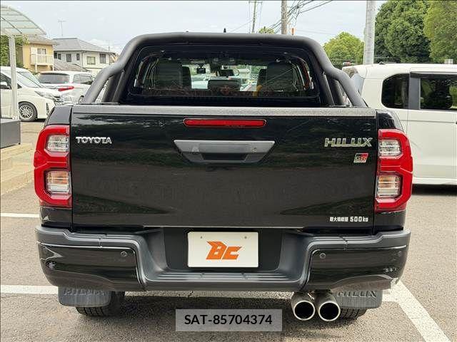Toyota HILUX 2024-02 7251022-22