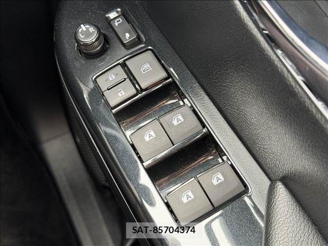 Toyota HILUX 2024-02 7251022-26
