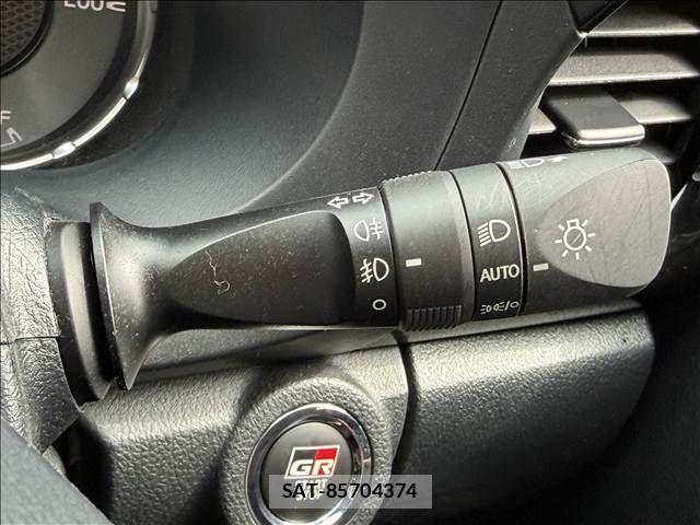 Toyota HILUX 2024-02 7251022-27
