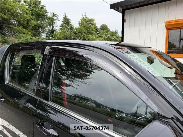 Toyota HILUX 2024-02 7251022-29